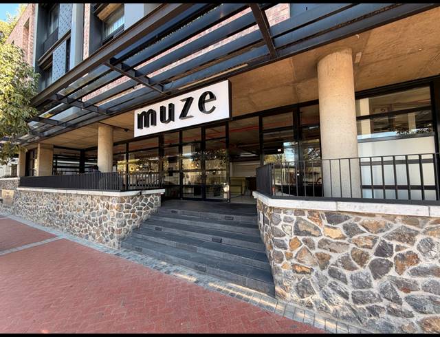 253M² RETAIL TO LET IN DE WATERKANT